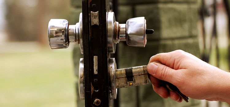 front door latch repair West Hollywood